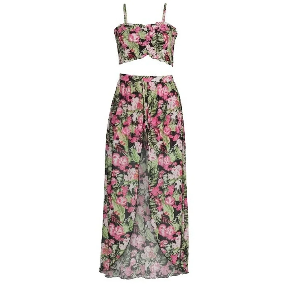 No Boundaries Juniors Ruched Top and Walk Through Maxi Skirt Set 2 Piece New